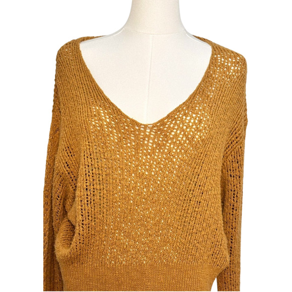Billabong Feel the Breeze Mustard Brown Open Knit V Neck Cropped Sweater Small - Picture 2 of 7